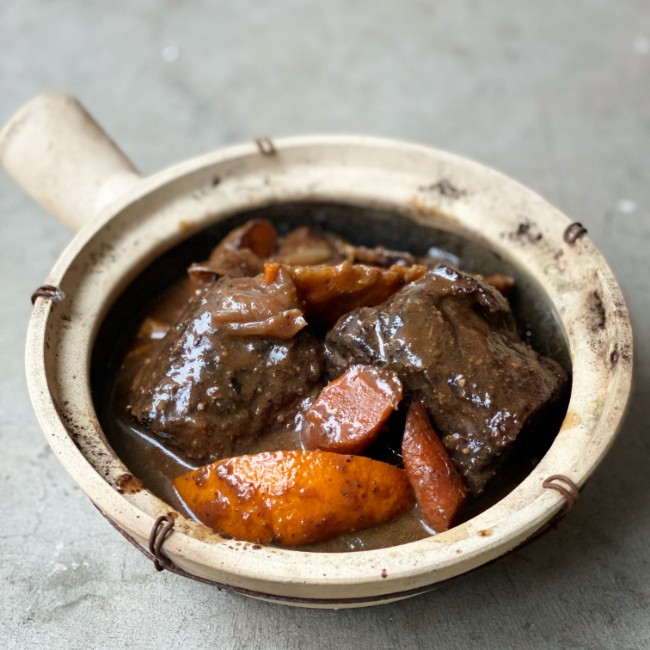 Image of Red Wine–Braised Short Ribs with Black Pepper & Yellow Mustard