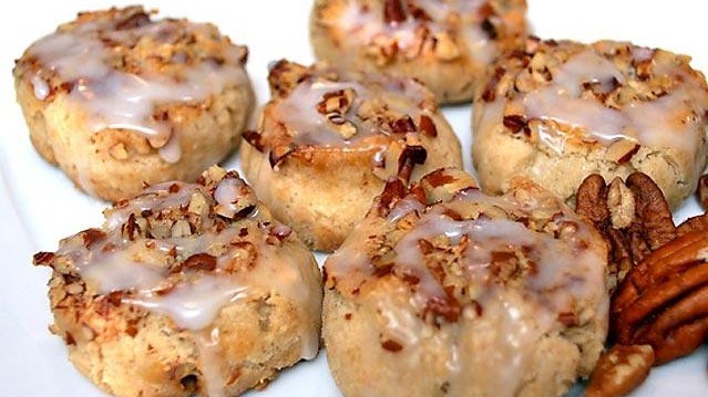 Image of Mini Pecan Sweet Rolls