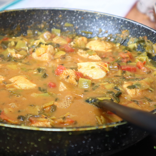Image of 1 Curry 4 Ways - Tomato, Chicken & Roast Vegetables