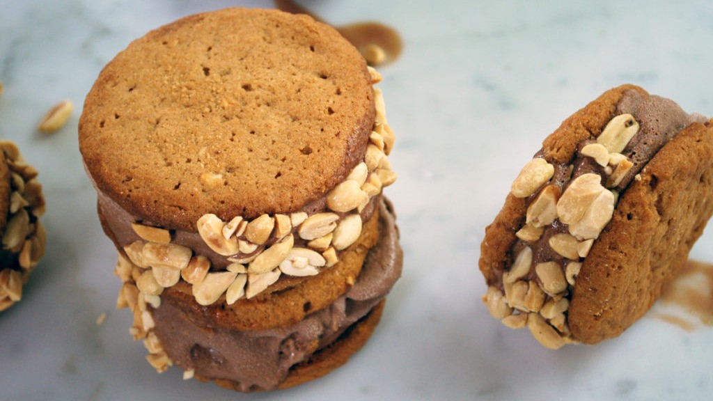 Image of Peanut Butter Cookie Ice Cream Sandwiches