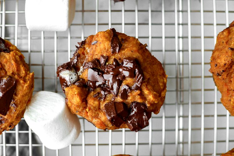 Image of Allow the muffins to cool for 10 minutes and then...