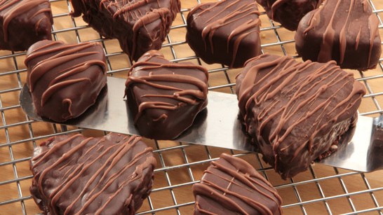 Image of Double Chocolate Frosted Brownie Hearts