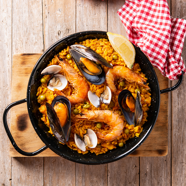 Image of Spicy Piri Piri Shrimp and Mussel Paella