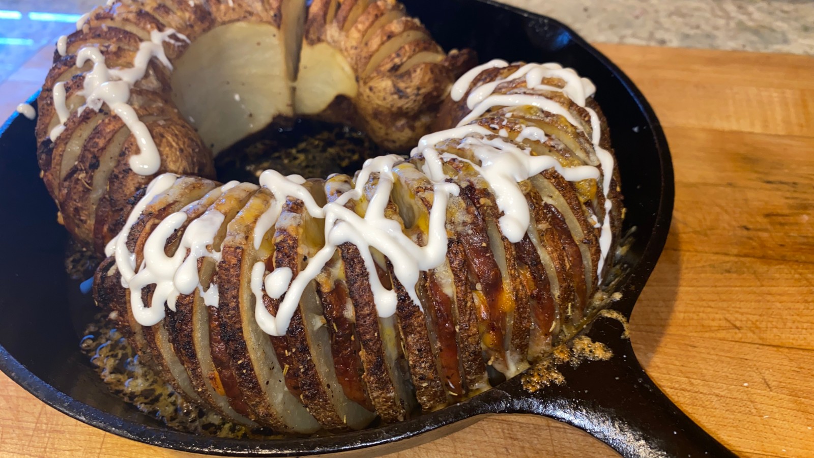 Image of Jalapeno Cheddar Hasselback Potatoes Recipe