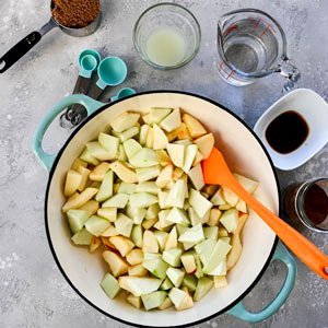 Image of Peel, core, and chop apples into 1-inch chunks and place...