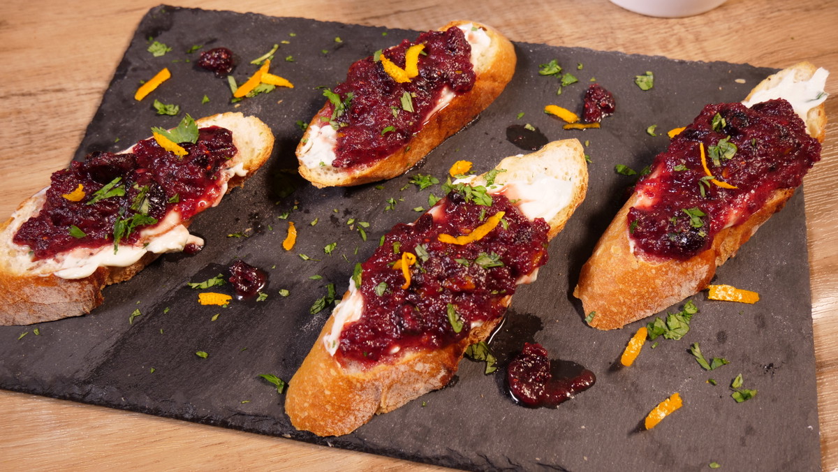 Cranberry Orange Crostini in an Air fryer