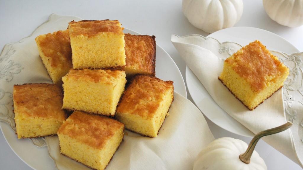 Image of Sweet Old Fashioned Cornbread - Tall Batch