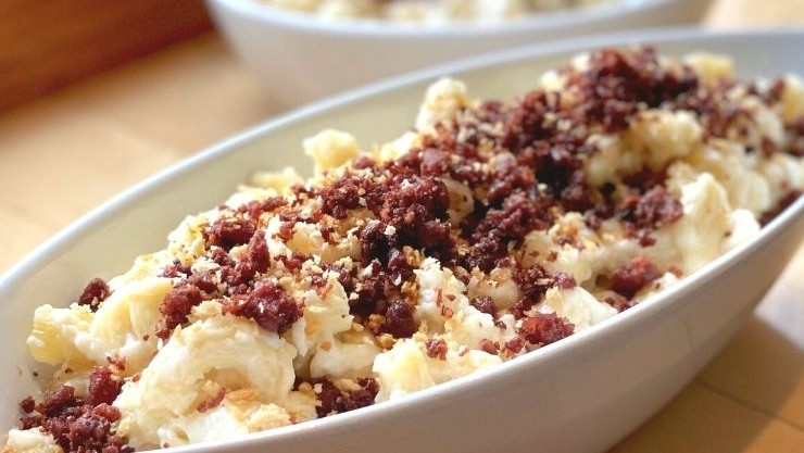 Image of Mac and Cheese with Bacon Topping