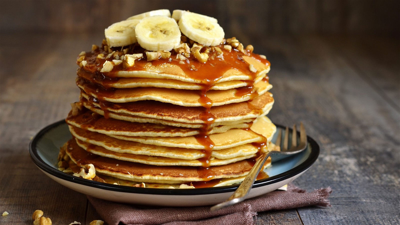 Image of Honey Banana Pancakes