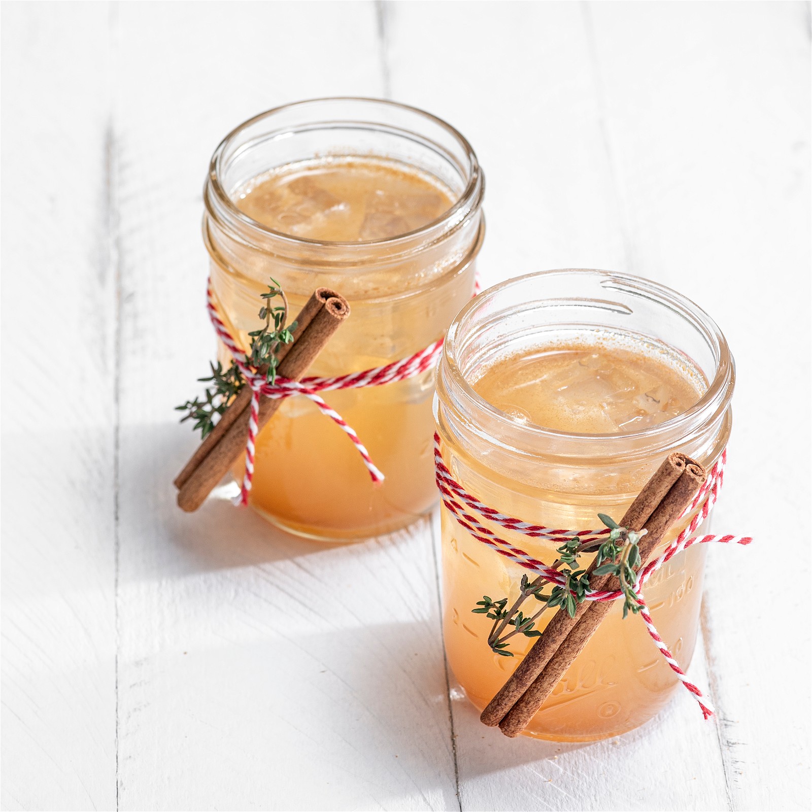 Pear Ginger Cocktails In A Jar - DIY Cocktail Kit