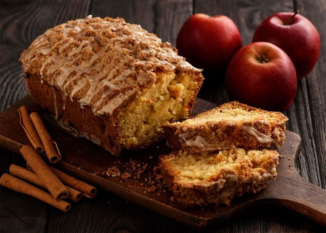 Image of Homemade Apple Cake
