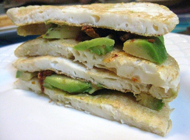 Image of Omelet Protein Sandwich With Avocado & Sundried Tomatoes