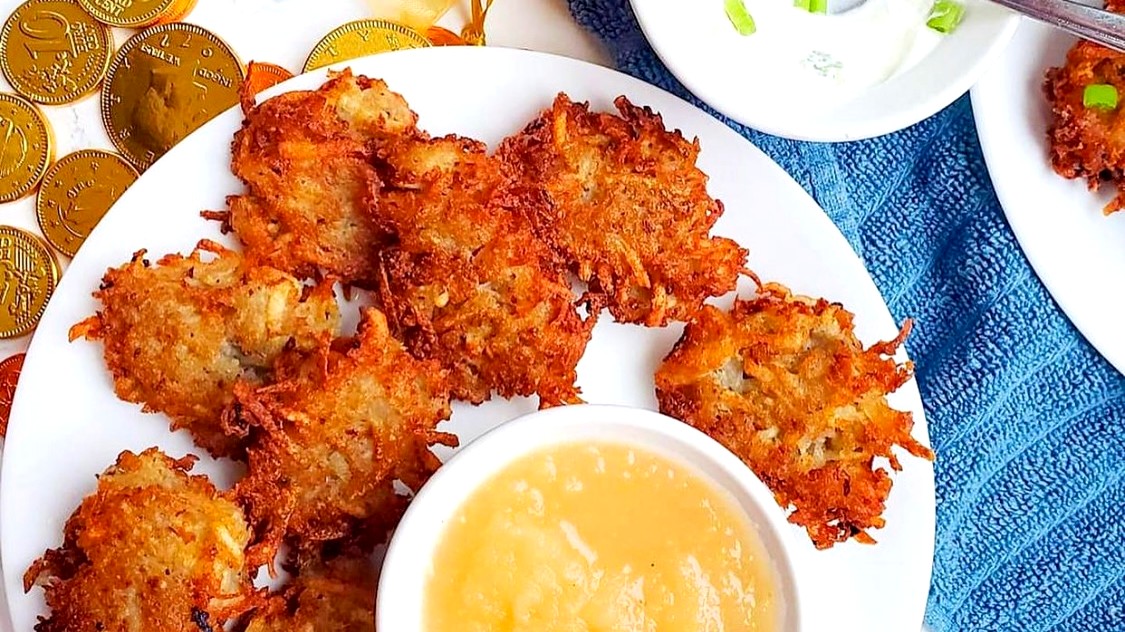 Image of Cheddar Leek Potato Latkes