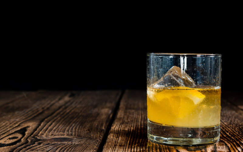 Cinnamon Maple Whiskey Sour