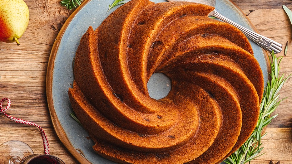 Image of Pear Rosemary Whisky Bundt