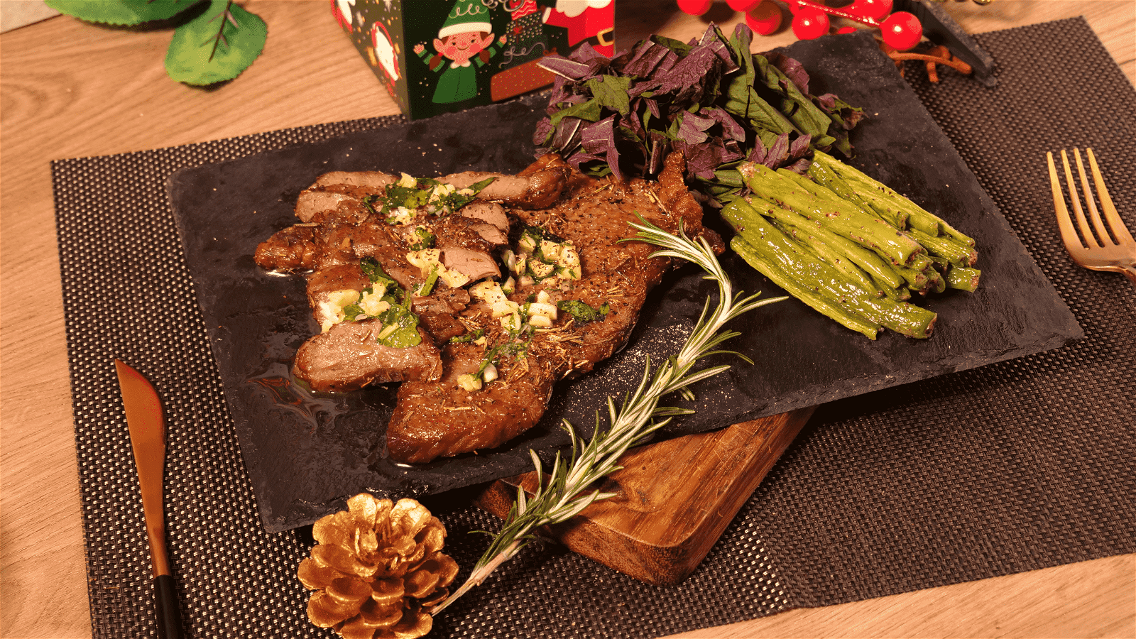 Image of Garlic Butter Steaks in an Air fryer