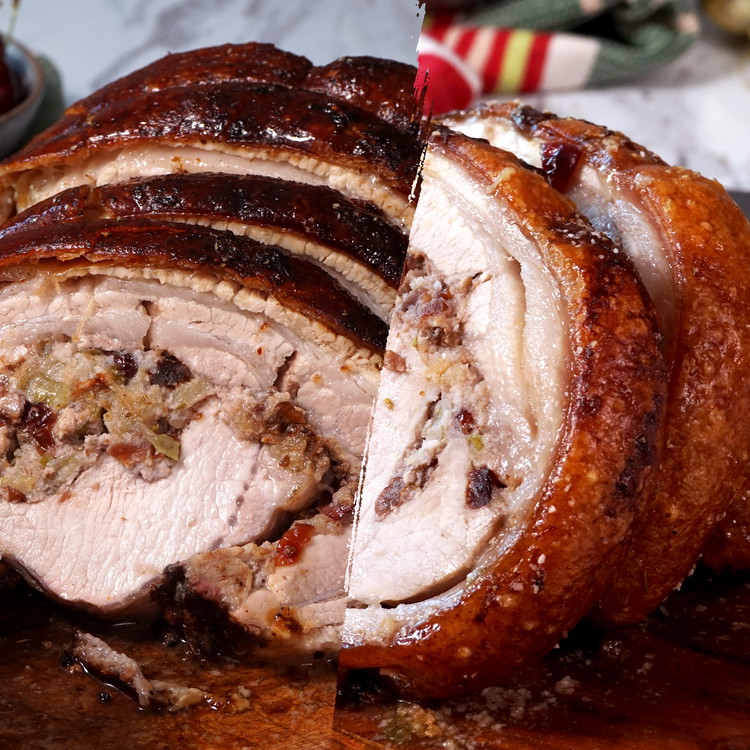 Image of The results between the to different grills was very close, both came out with amazing crackle and super juicy, the weber had a very beautiful pecan smoke flavour throughout, and the oven had that perfect golden crackle.