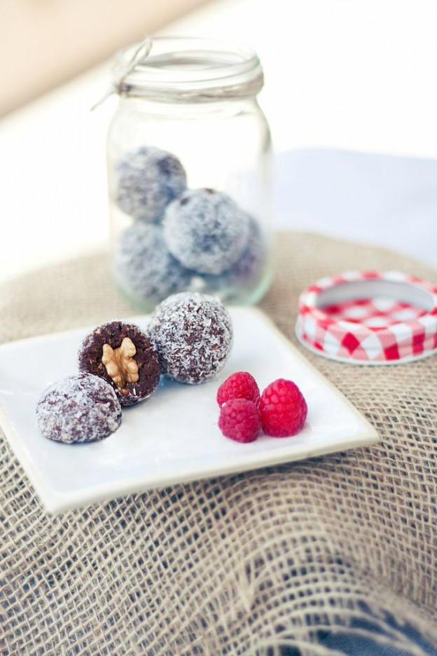 Chocolate Protein Truffles