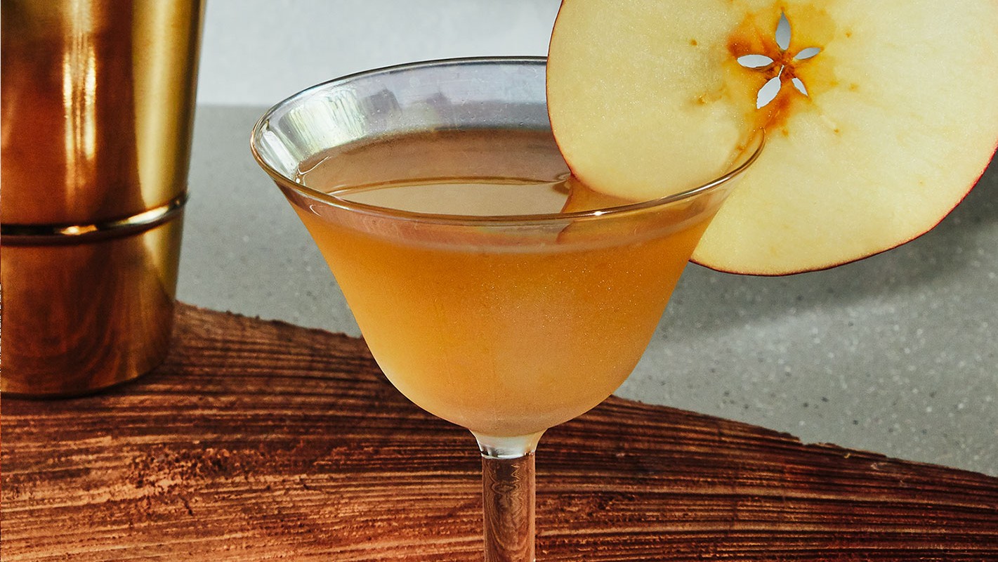 Image of Bee's Knees Cocktail