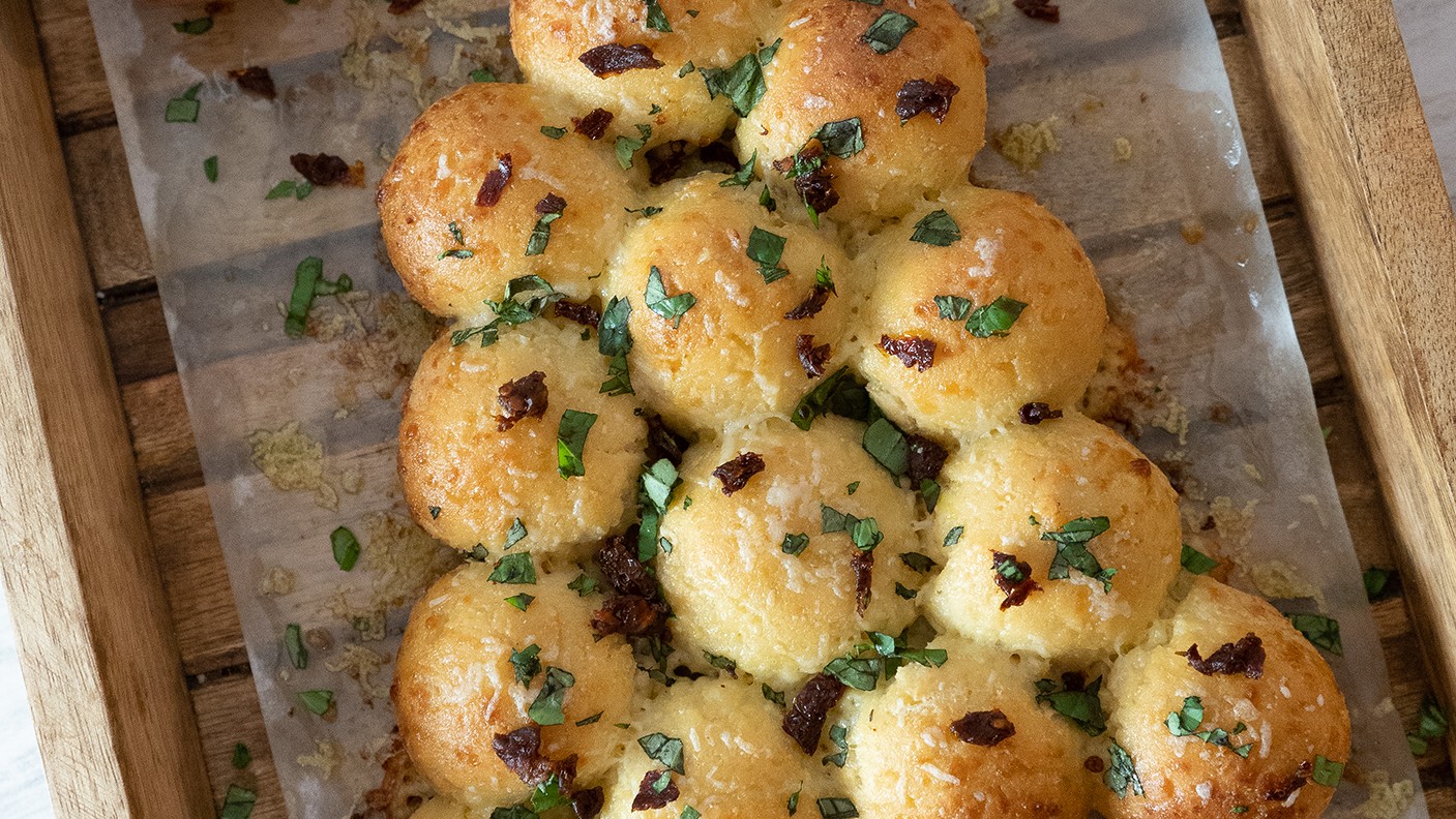 Image of Christmas Pull Apart Bread