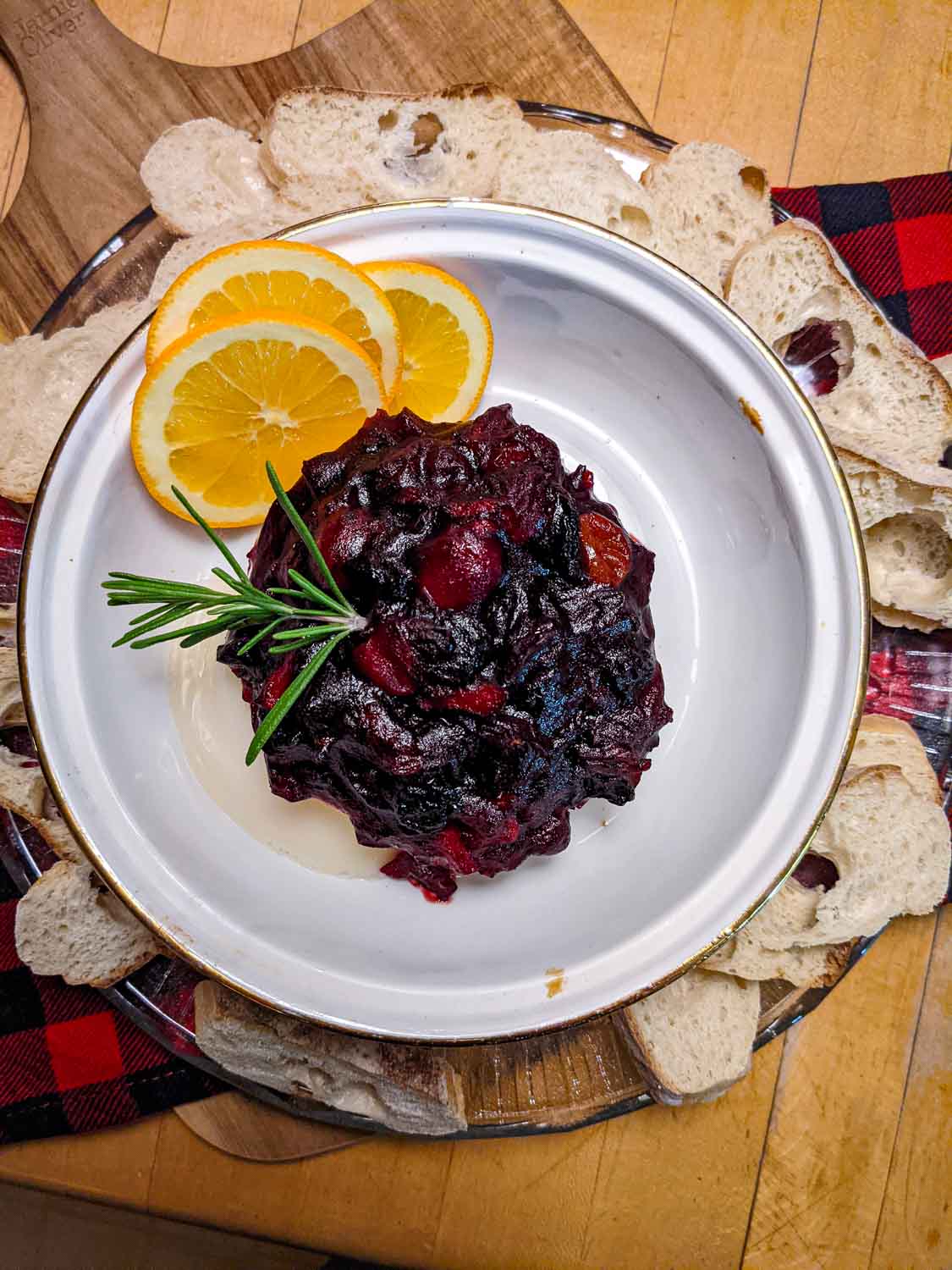 Cranberry Baked Brie
