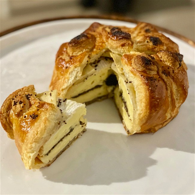 Image of Baked Camembert with Truffle