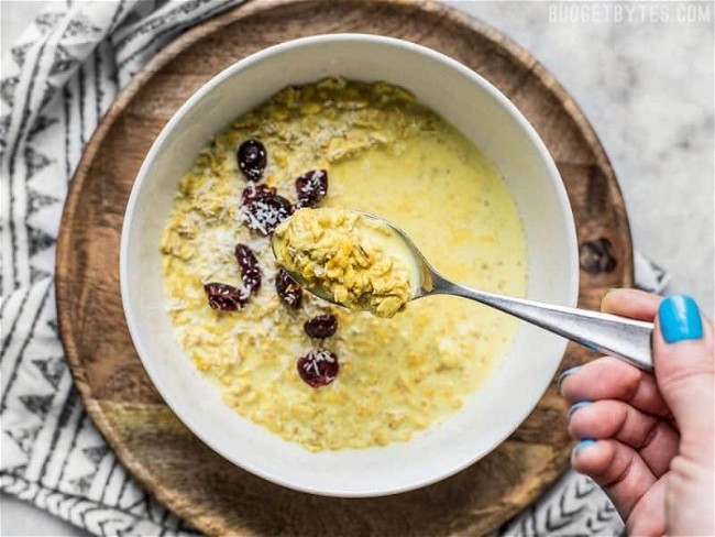 Image of Healthy Oats with Golden milk
