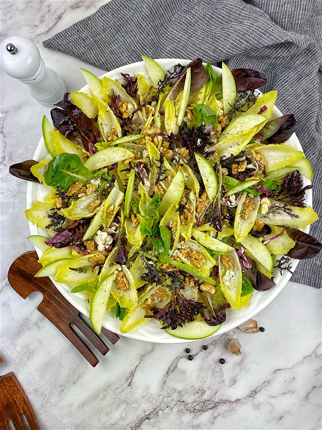 Image of Ensalada de endivias y manzana