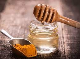 Image of Make a healthy shot using Turmeric and honey