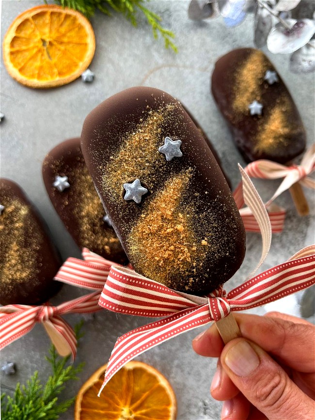 Image ofRaspberry Choc Festive Magnums
