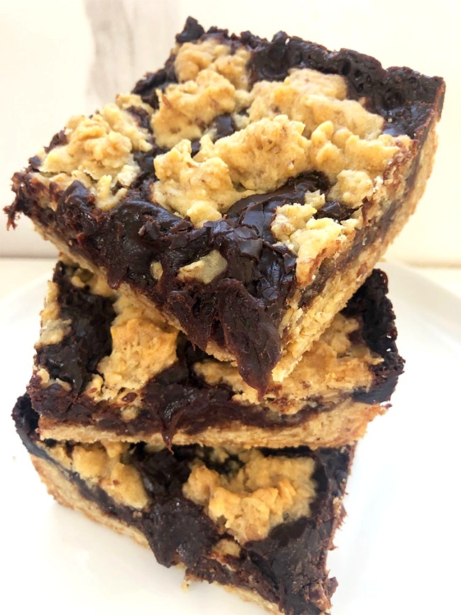 Image of Oat Fudge Bars