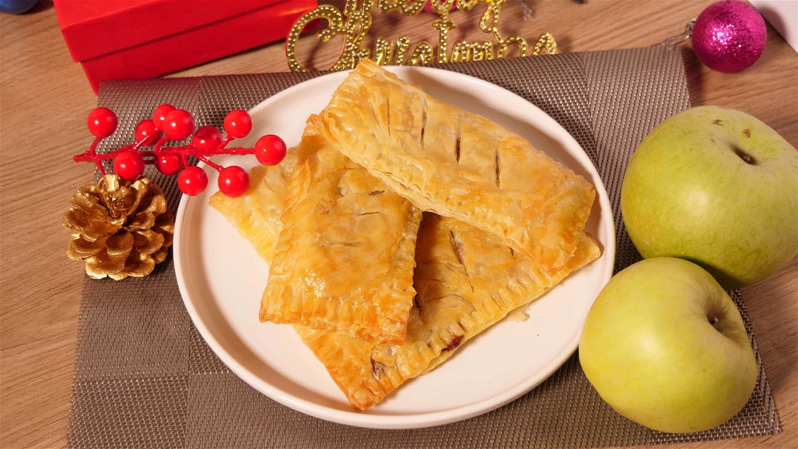 Image of Air Fryer Apple Pies