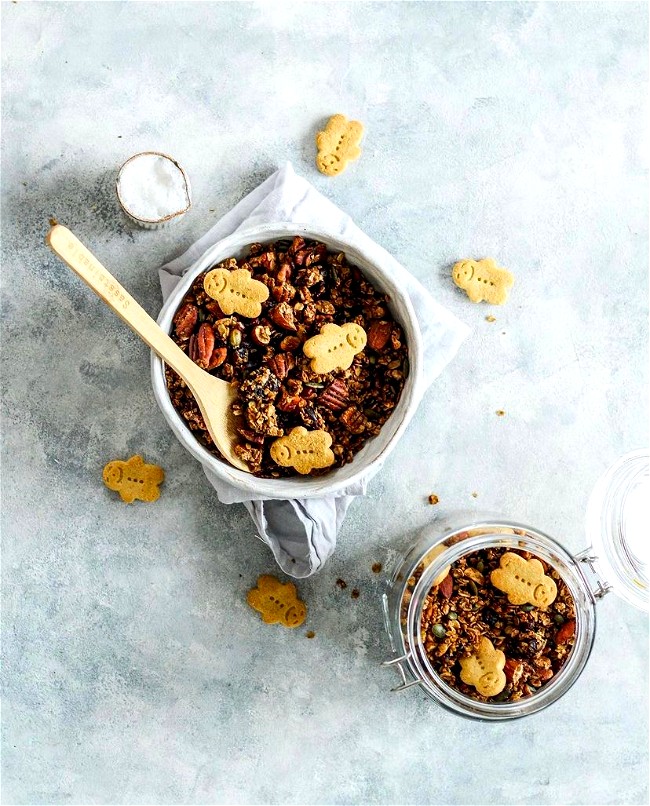 Image of Gingerbread Granola