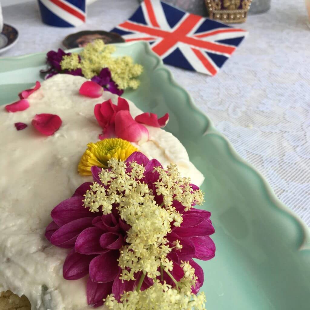 Royal Elderflower Wedding Cake