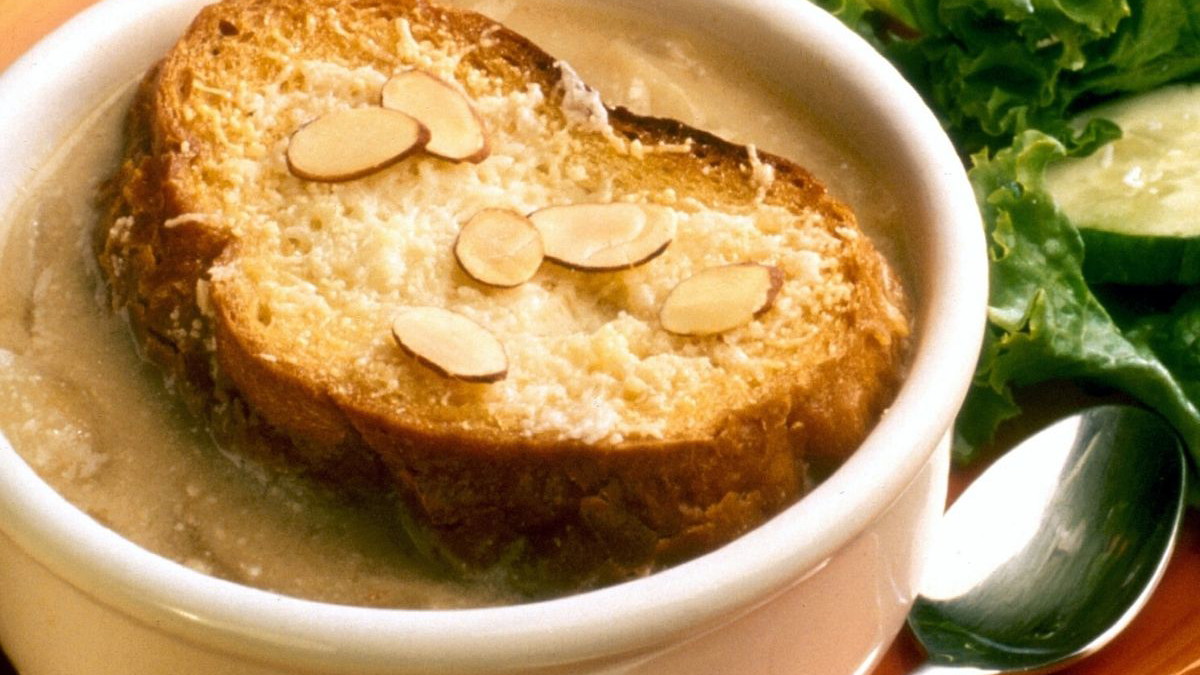 Image of Spanish Almond-Onion Soup
