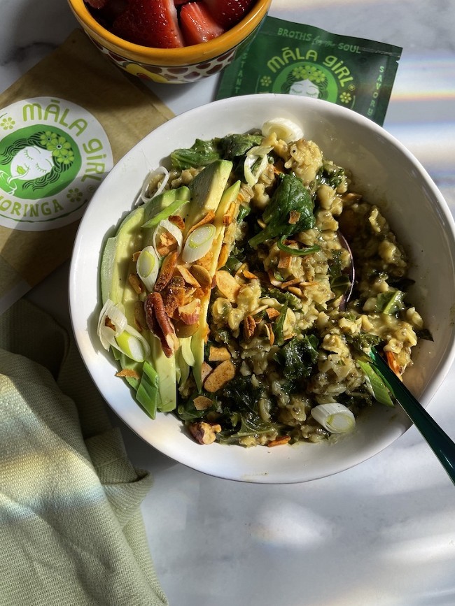 Image of Kickin Moringa Oatmeal