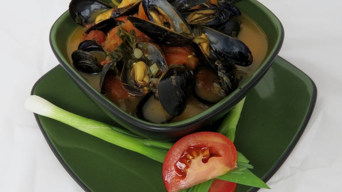 Image of Philippine-Style Mussel Soup