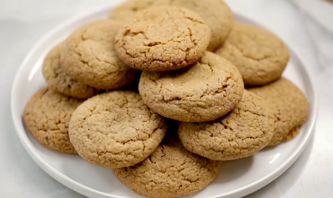 Ginger Molasses Cookies by Kaylie's Healthy Recipes