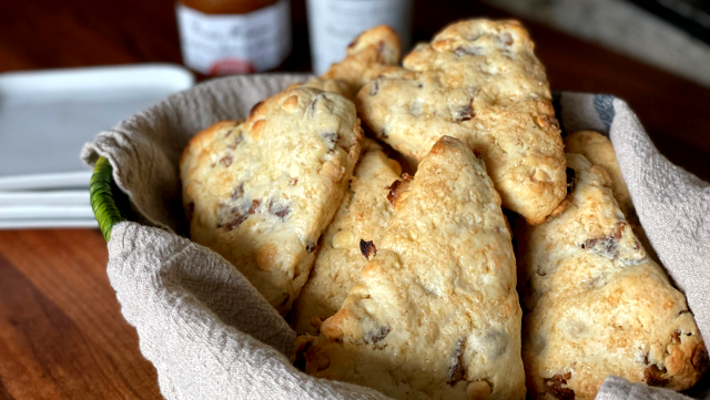 Image of Apricot and White Chocolate Scones 