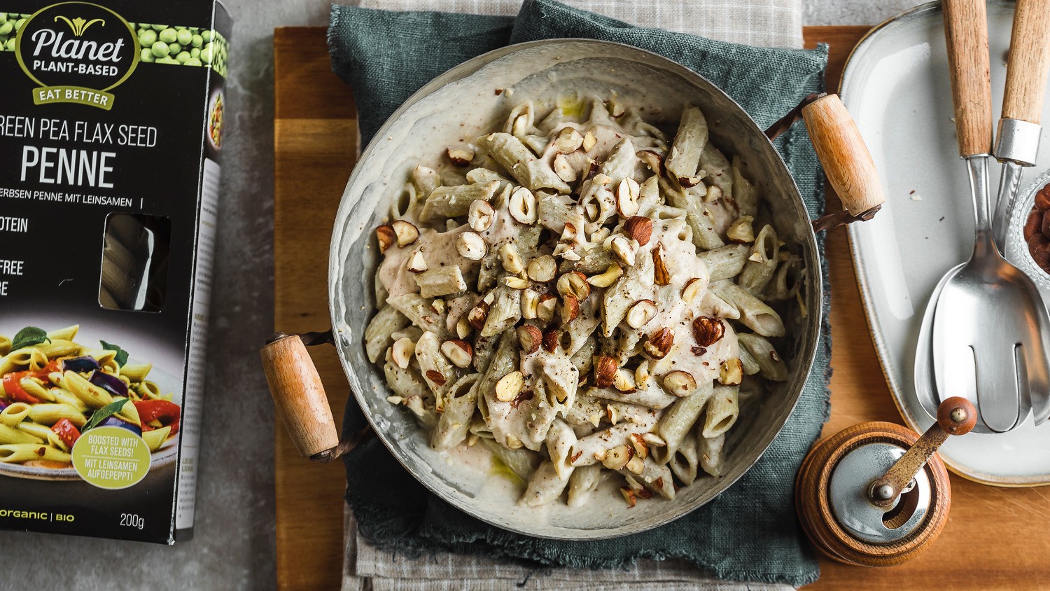 Image of Green Pea Flax Penne with cauliflower white sauce