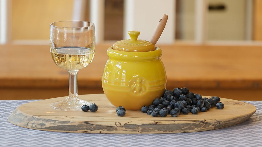 Image of Simple Blueberry Mead Recipe