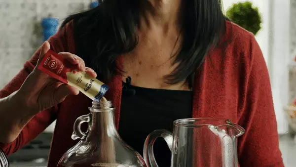 Image of Step 6: Add Brewsy Fermentation Bag & ShakeOpen your brewsy bag and pour the contents in. Seal your juice again and shake well.