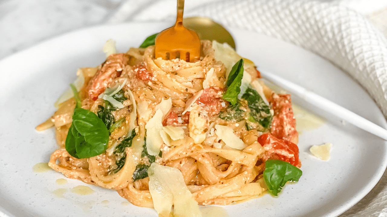 Image of 15 Minute Tomato and Fetta Fettuccine