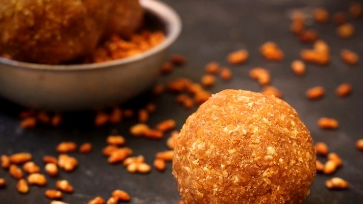 Image of Sankranti Special- Til Gud ke Laddoo or Sesame Jaggery Energy Balls