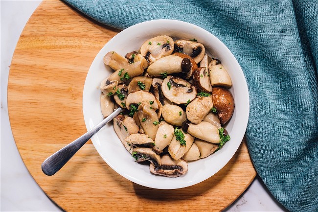 How Long to Steam Mushrooms: Quick & Savory Tips