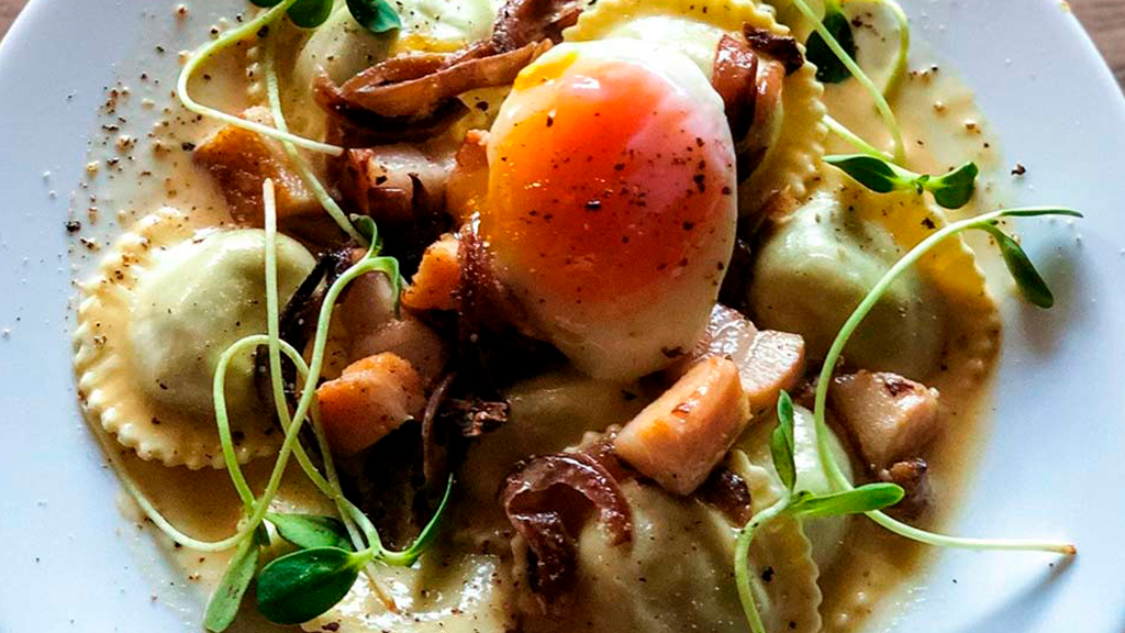 Image of SORRENTINOS CON SALSA CARBONARA