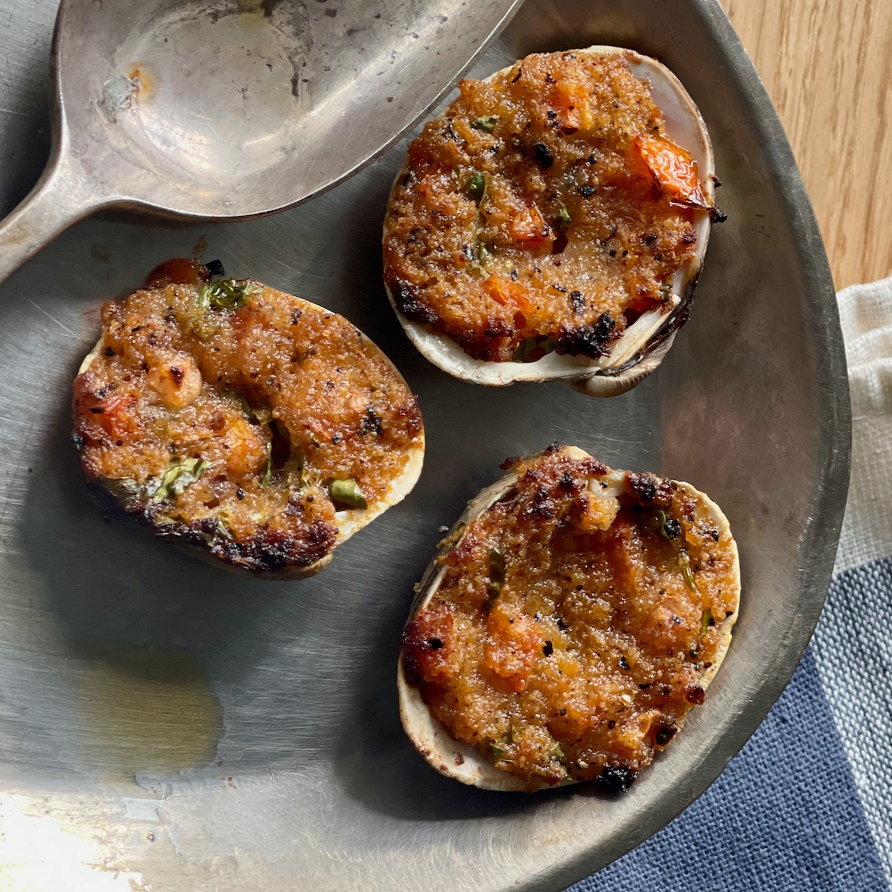 Lisa's Best Baked Clams Recipe