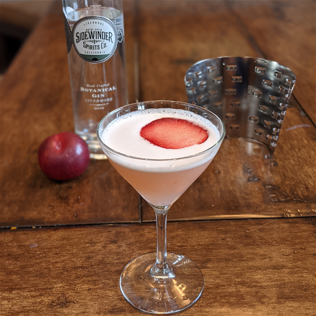 Image of A plumb in a cocktail
