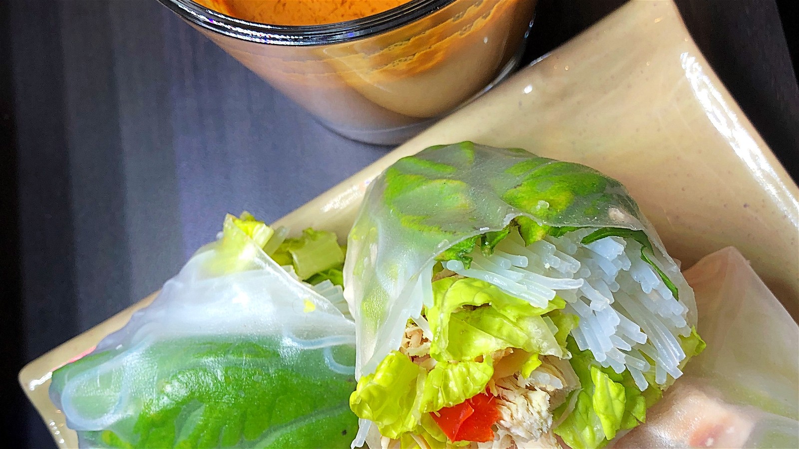 Image of Rouleau De Printemps Au Poulet