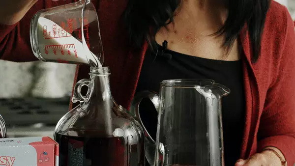 Image of Step 5: Add Sugar And Shake (Pour Out Juice If You Need Space For The Sugar)Using the values from the sweetness calculator, pour out some juice (you can save it to backsweeten with later) and add your sugar. Then, shake...